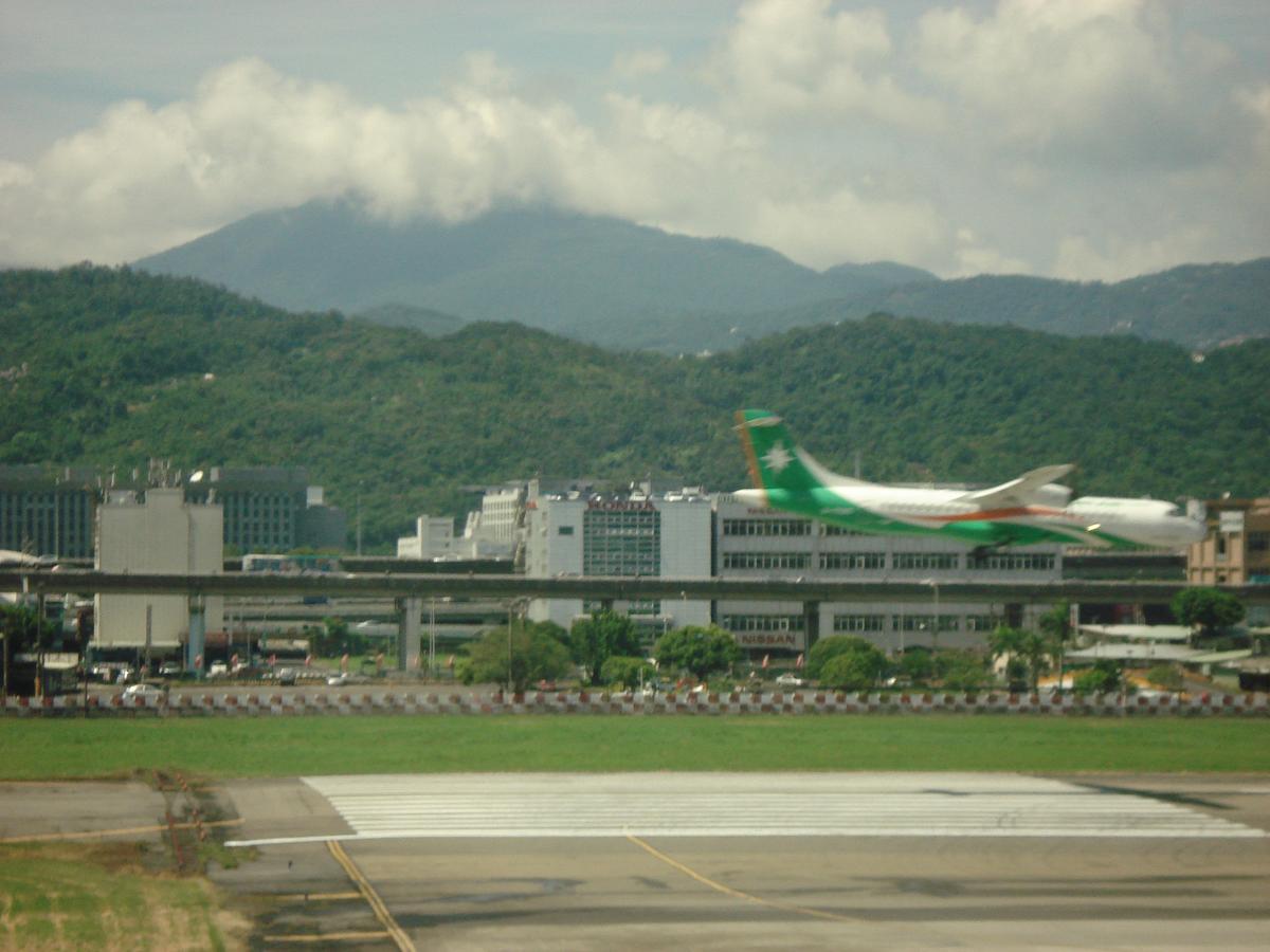 アティック ホテル 台北市 エクステリア 写真